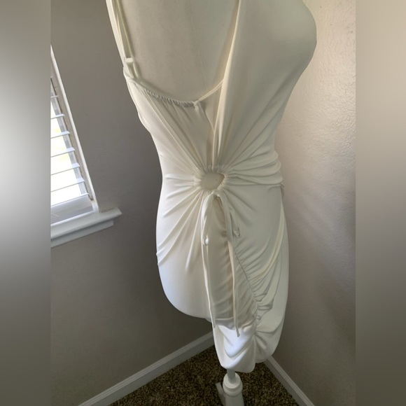 “Forever 21” white cut-out drawstring dress - Picture 4 of 5
